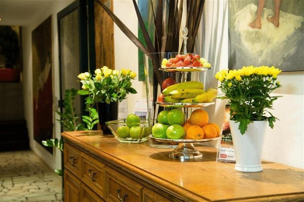 فندق دوم آم رومربرونين كولونيا المظهر الخارجي الصورة